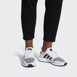 Adidas Swift Run Férfi Originals Cipő - Fehér [D30912]